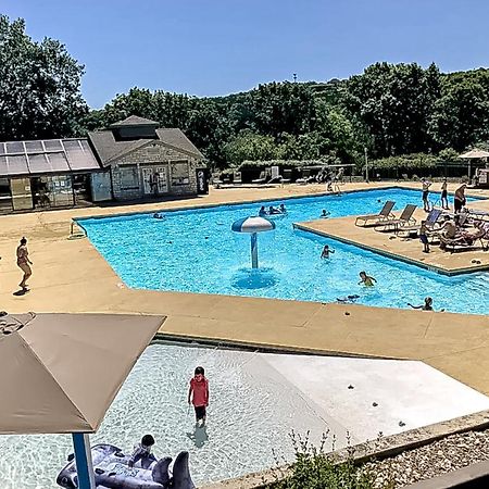 Couples Paradise & Retreat On The 18Th Branson Luaran gambar